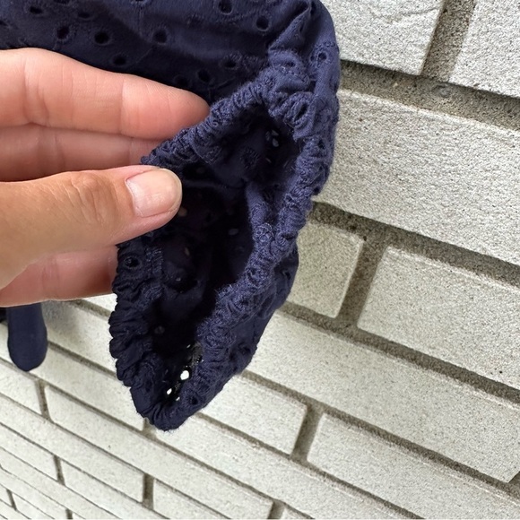 Lane Bryant Navy Blue Eyelet Sleeve Peasant Blouse 14/16 Plus 3/4 Raglan - Picture 9 of 12